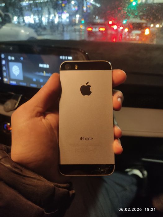 Айфон 5 с продам