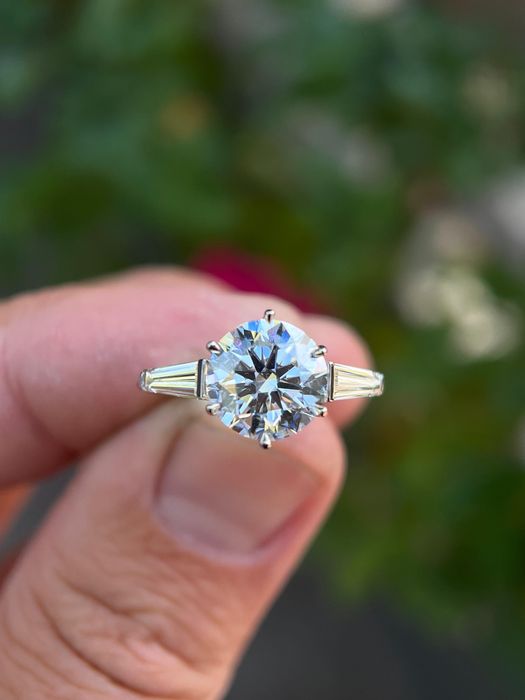 Кольцо c бриллиантом 3 карата