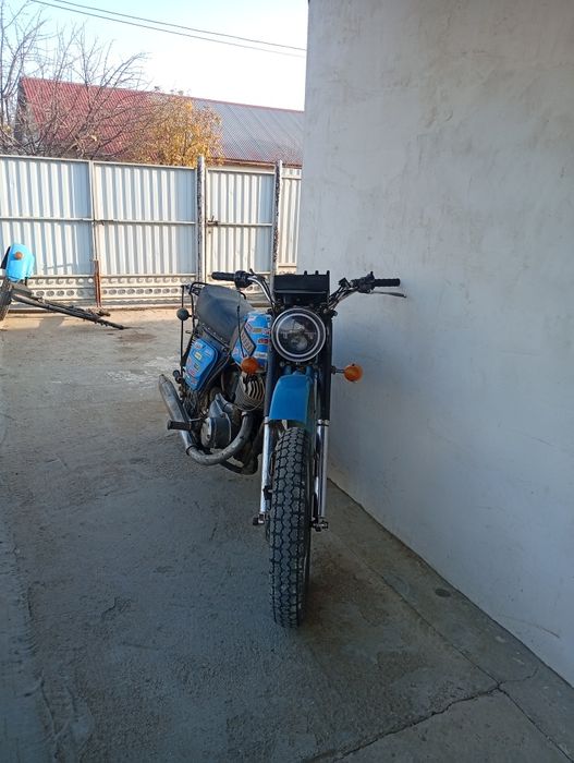 Продаётся иж планета 4