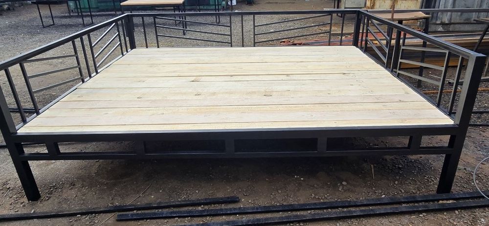 Yig‘iladigan tapchan 2.5x3 loft, mustahkam va qulay.
