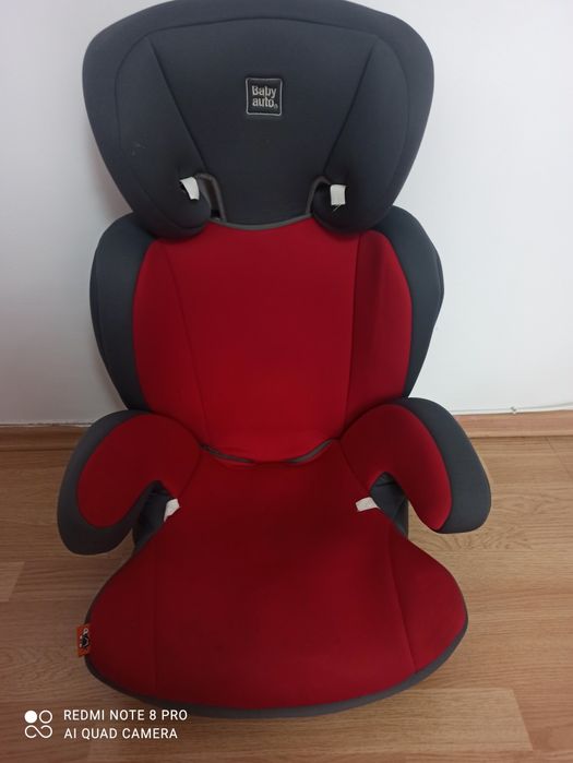 Vând scaun de mașină