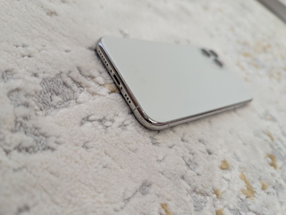 iPhone 11 Pro 256 GB Silver -Impecabil-
