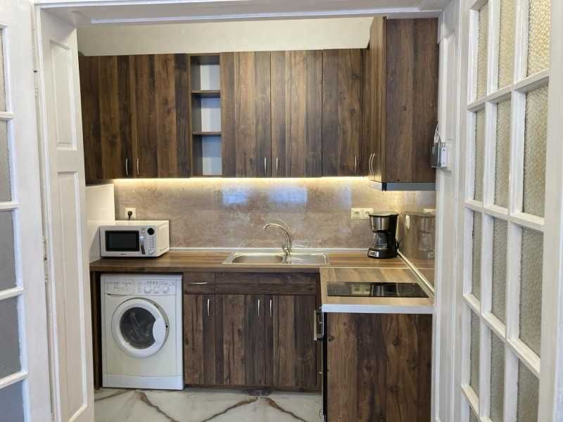 Дава се под наем Двустаен апартамент в София, Център - 63 кв.м за 739.5 € - Снимка #11