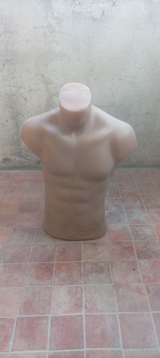 Манекени торс за  бельо