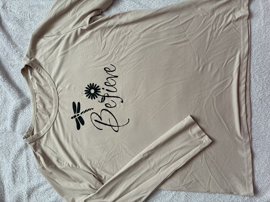 Бежова блуза Believe