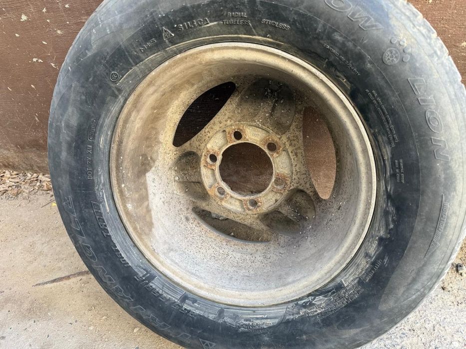 Запаска р16. Джип