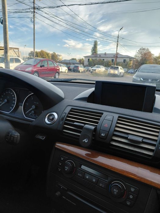 BMW Seria 1 2006 — imagine 5