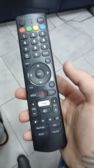 Продам большой телевизор