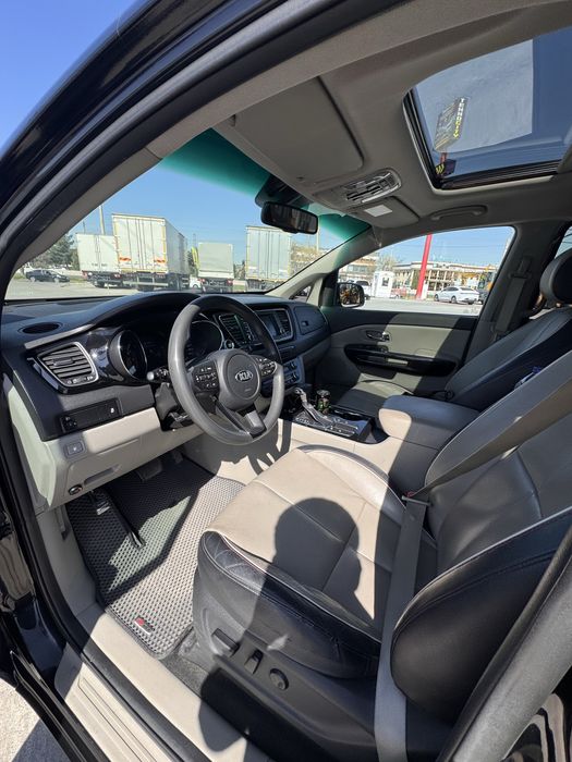 Kia Grand Carnival 2020 Benzin