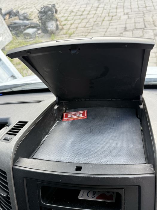 Vw Crafter Фолксваген Крафтер отваряема жабка 2006-2016г.