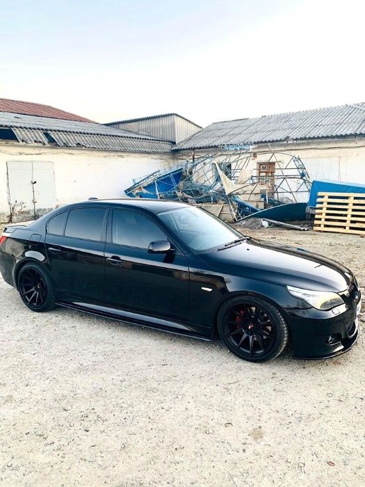 Jante BMW E60 Japan Racing JR11 19 inch negru mat