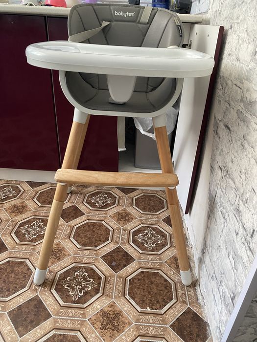 Стульчик для кормления