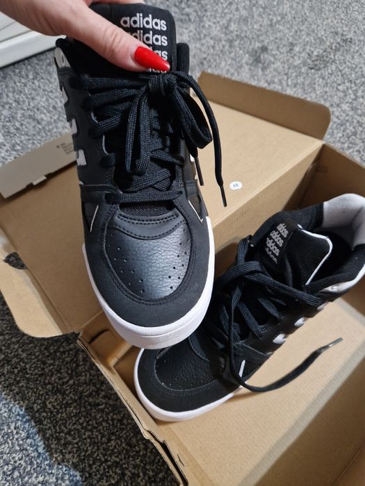 Adidas midcity low