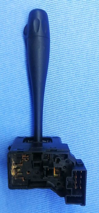 Переключатель света ,,гитара,, ниссан