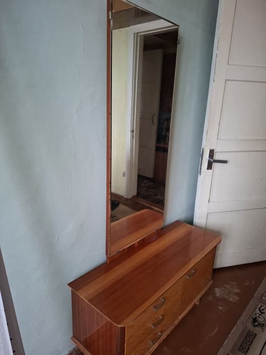 Продам винтажную мебель