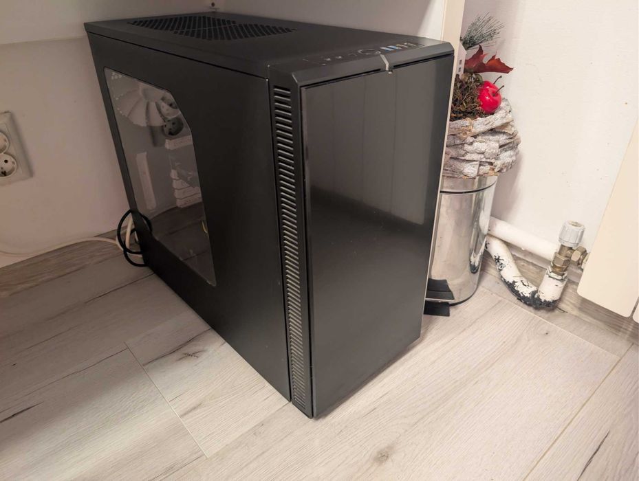 PC Gaming & Workstation 32 GB RAM DDR3 ASUS M5A97 R2.0 + Gigabyte Windforce G1