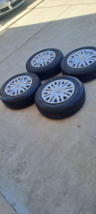 Vând set roți vw Golf 6 cu anvelope noi dot 2026 Goodyear