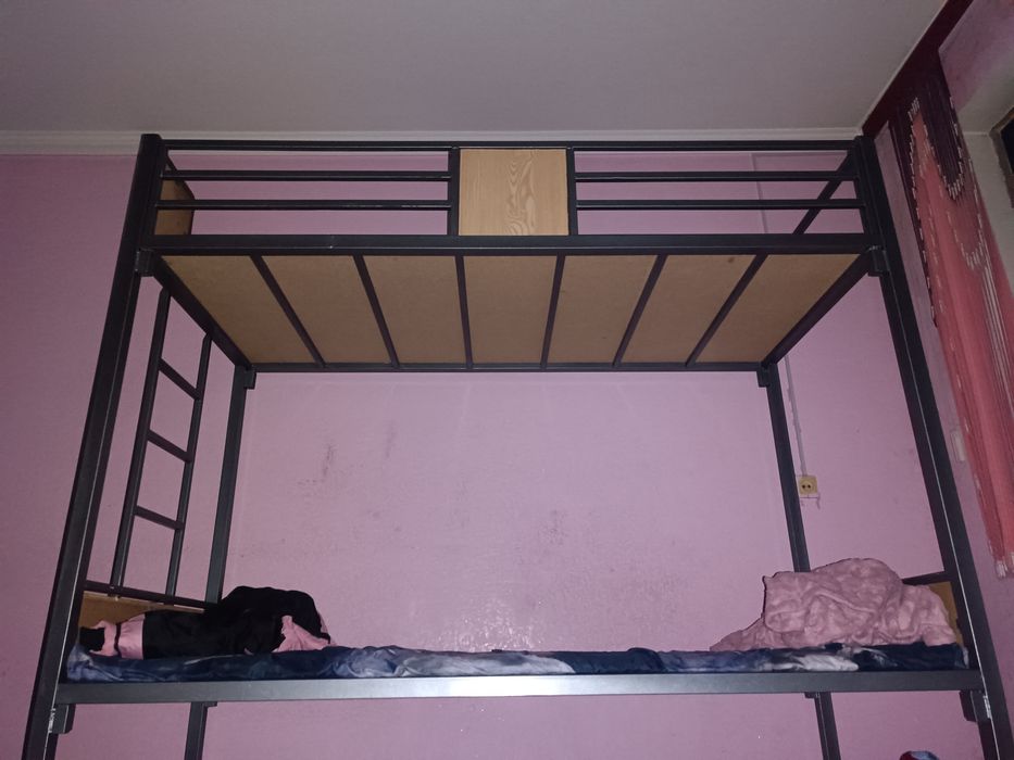 Икки этажли кроват