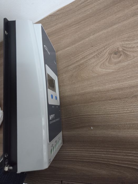 Vand Mppt Epever 20 A