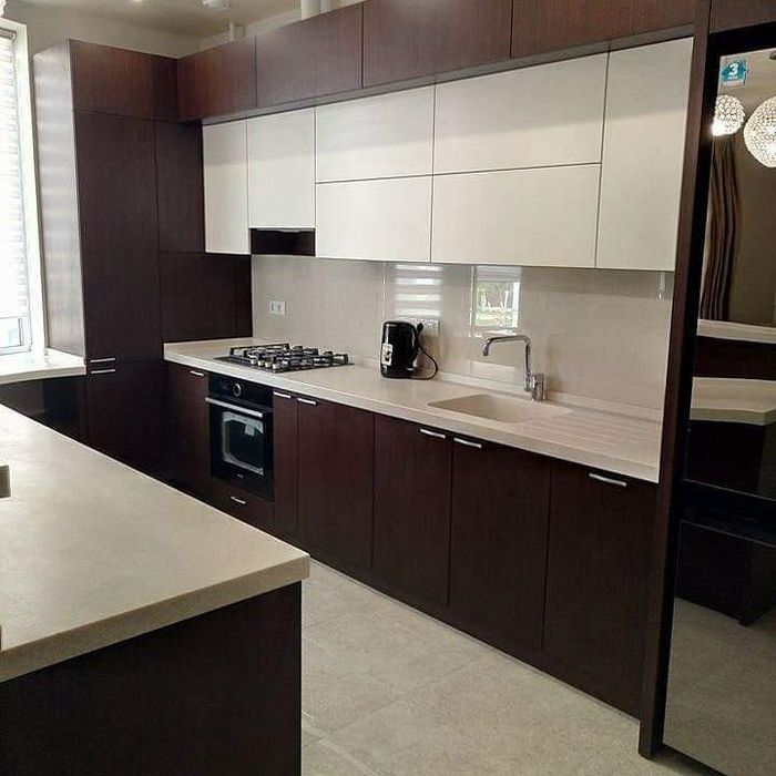 Изготовление кухонных гарнитуров.