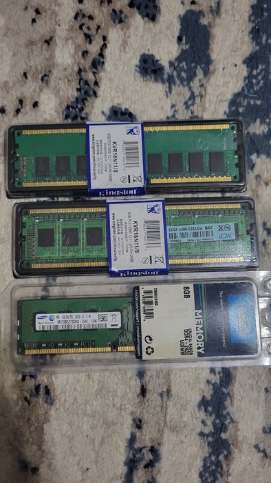 DDR3 2 van 4gb оперативка