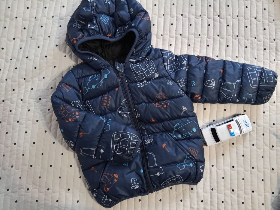 Куртка детская в отл состоянии.