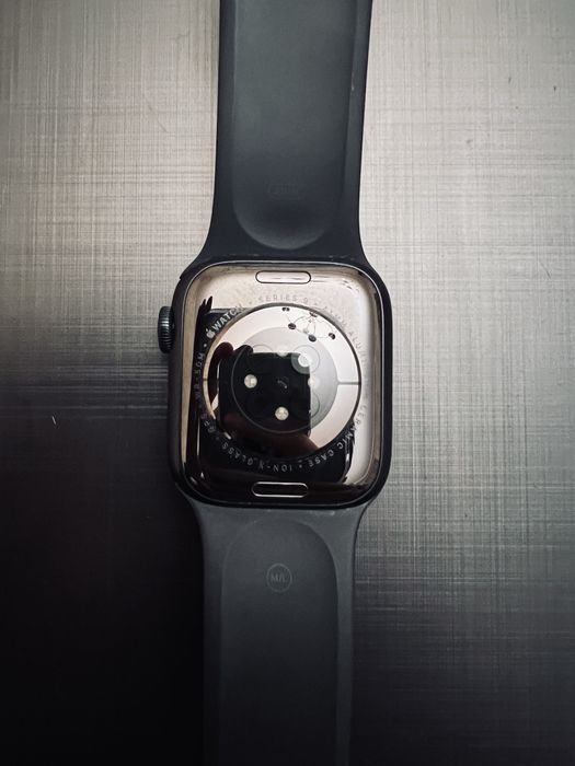 Продам Apple Watch Series 9 (GPS)