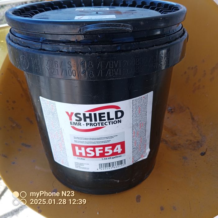 Защитна боя против елекро-магнитно поле