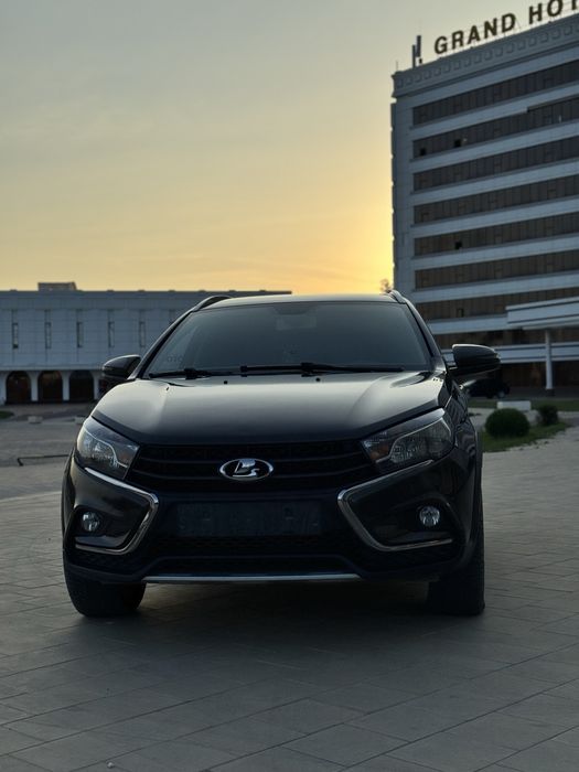 Lada Vesta SW Cross 1,6 nissan Enjoy pro variator