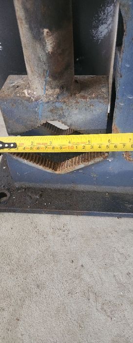 Menghina pentru tevi