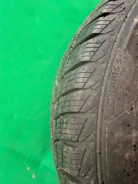4 зимни гуми с джанти – 165/70 R13