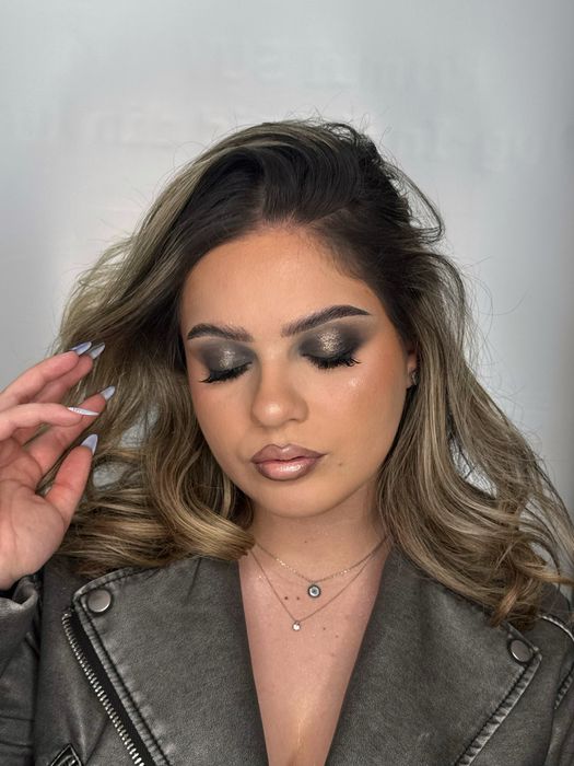 Machiaj Profesional Pitesti