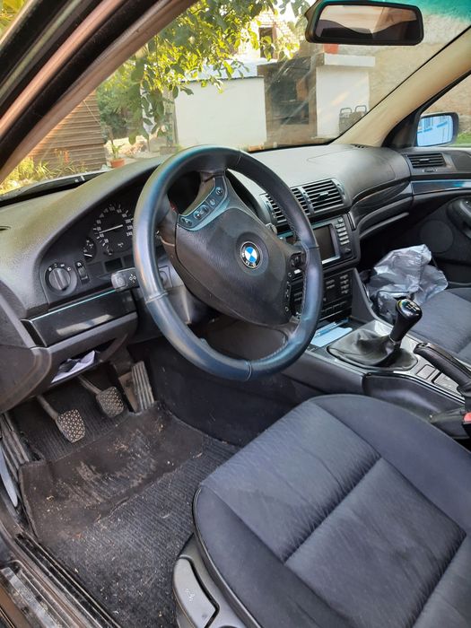 De vanzare bmw 525