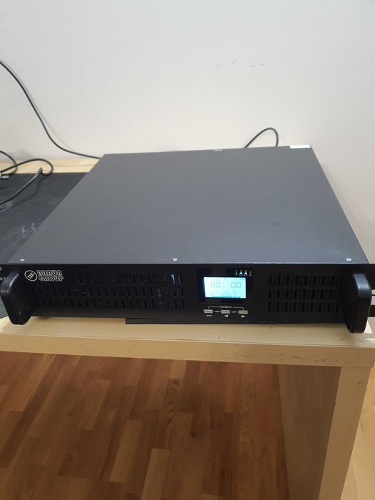 UPS  ONLINE. 1kw si 2kw pentru rack 19"