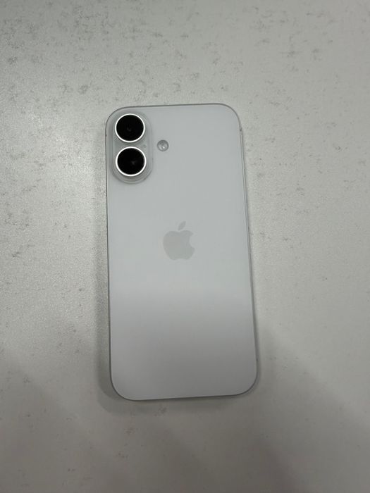 Iphone 16 128gb белый
