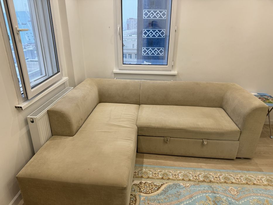 Продам диван для гостевой