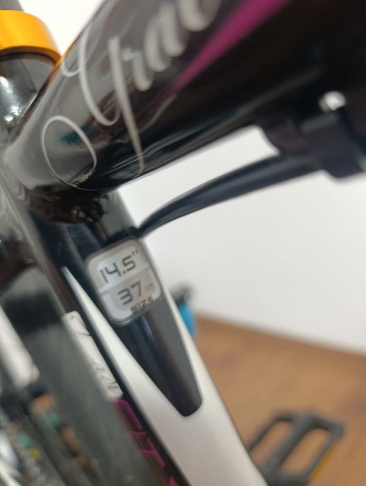 Bicicleta Drag Grace roata de 27,5 mărime XS cu  furca Aer Rock Shox Reba