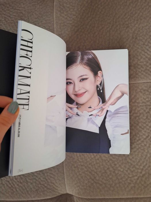 ITZY - CHECKMATE [Limited Edition] албум