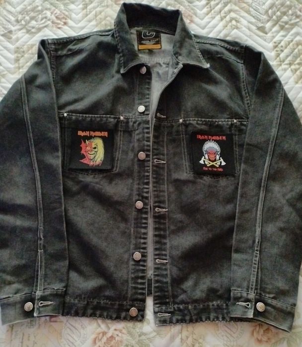 Дънково метъл яке