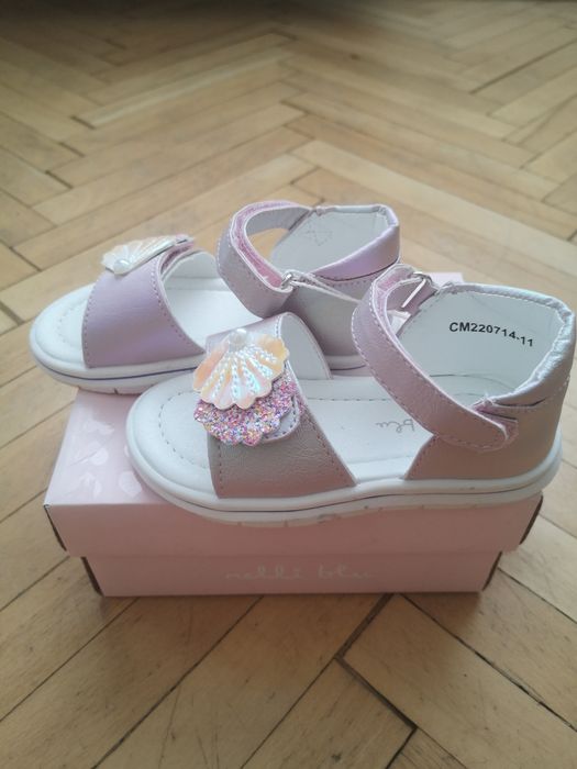 Сандали за момиче 23 номер