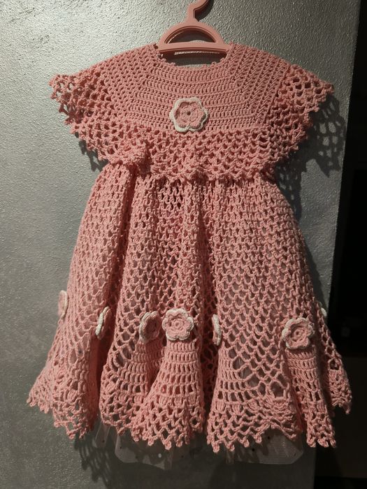 Rochiță croșetată fetiță