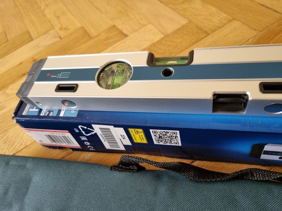 Nivela laser (clinometru digital) Bosch Professional GIM 60 L, 30 m, clasa laser 2, 60 cm lungime