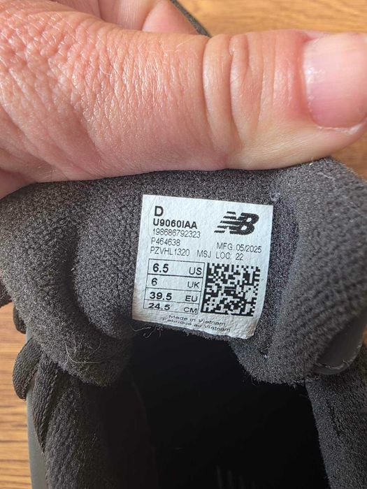 Дамски маратонки/нови/New Balance 9060