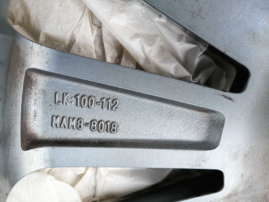 R18 Jante 5x112 & 5x100 Audi VW Skoda Seat A4 6 Q2 Golf Passat Octavia