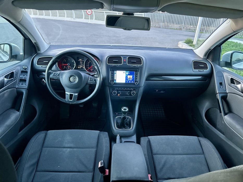 VOLKSWAGEN Golf 2010 — imagine 13