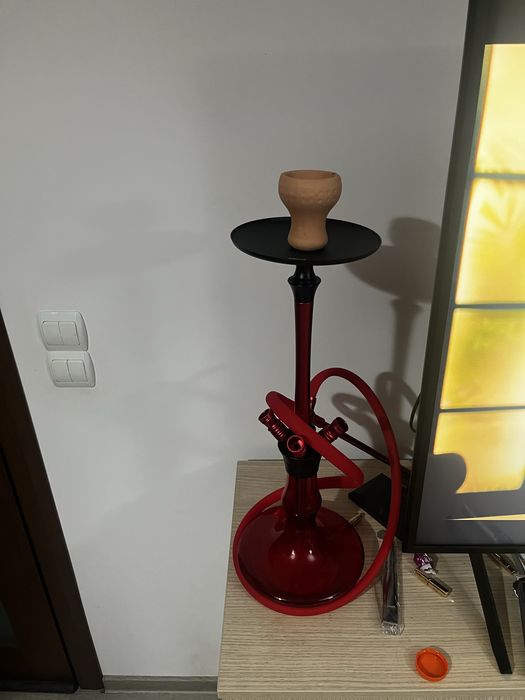 Vand narghilea 4 tuburi 1 set mic de arome si carbuni
