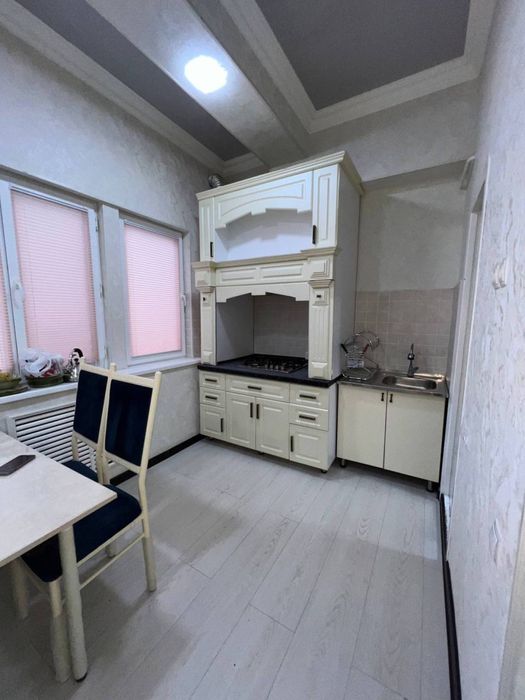 3/2/3 Центр! Ул. Садыка Азимова(клиника Фёдорович