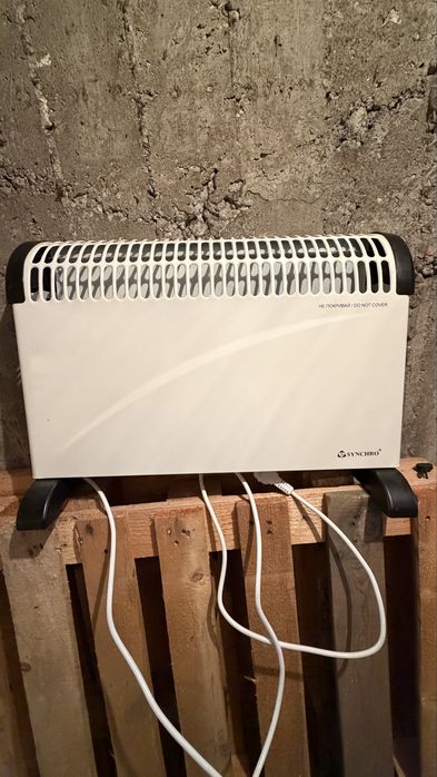 Продавам конвекторна печка  CH-Y02