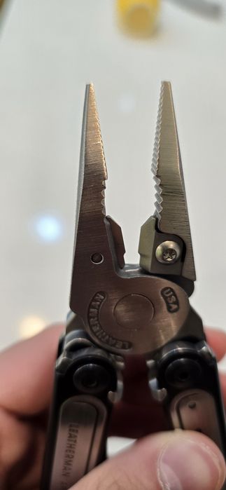 Мултитул Leatherman Arc