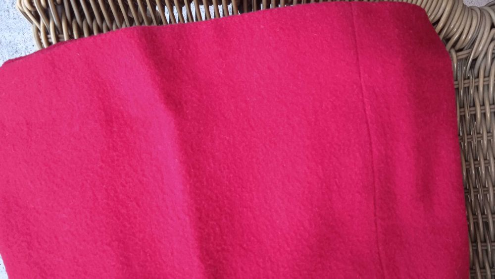 Дамско сако червено